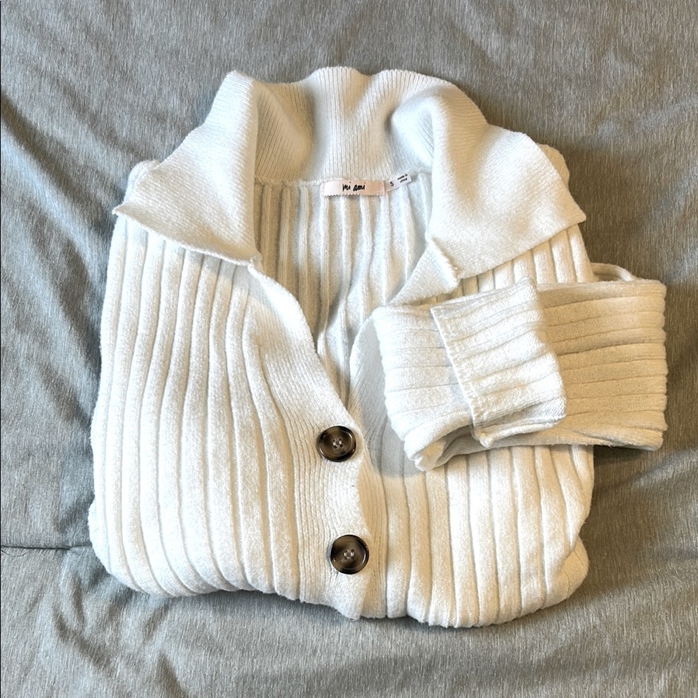 Francesca’s Sweater White Ribbed Cropped Cardigan